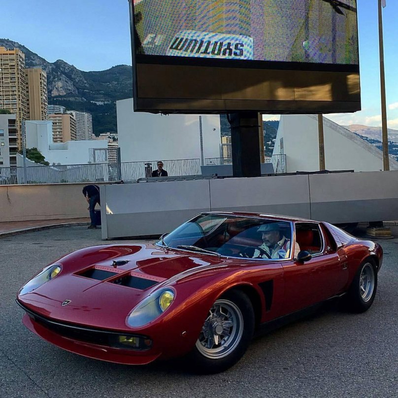 Ламборгини Миура