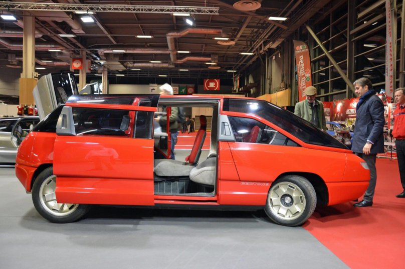 Минивэн Ламборгини