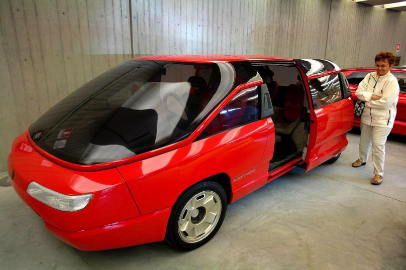 Bertone Lamborghini Genesis (1988)