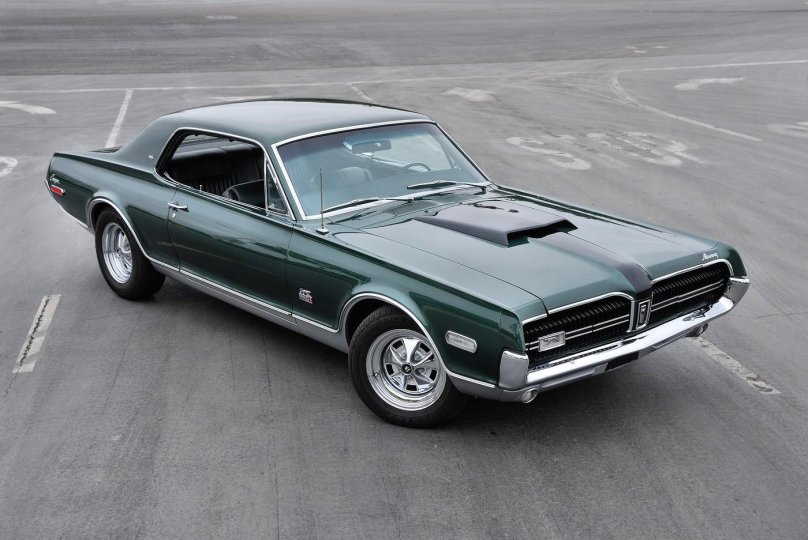Mercury cougar XR-7
