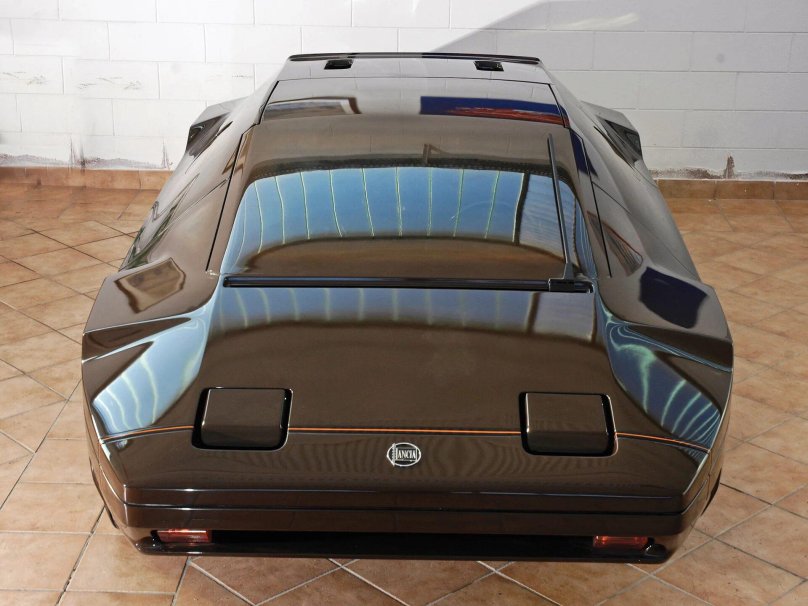 Лянча Стратос Бертоне сибило