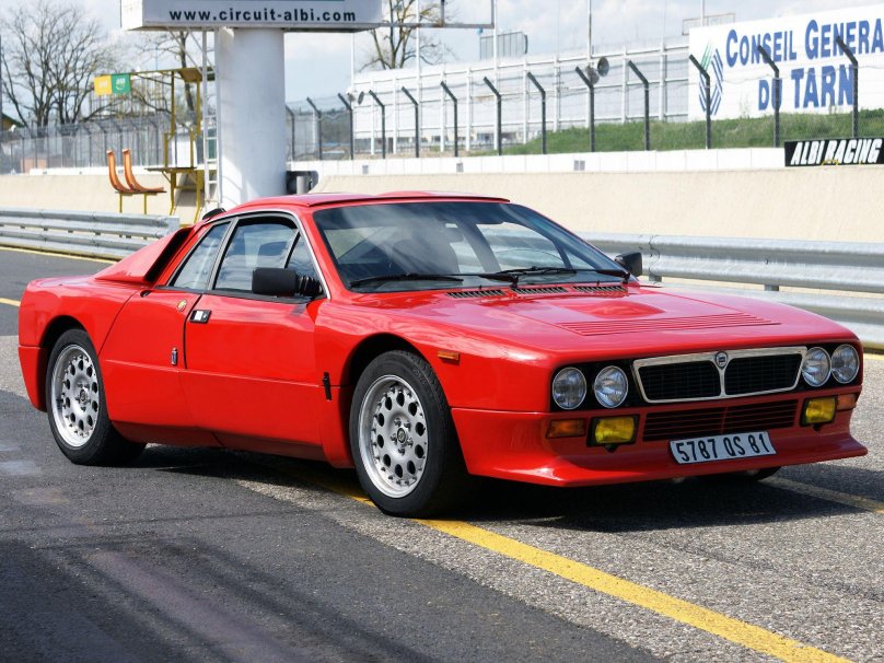 Lancia 037