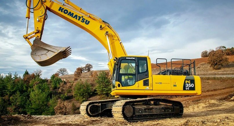 Экскаватор Коматсу 300