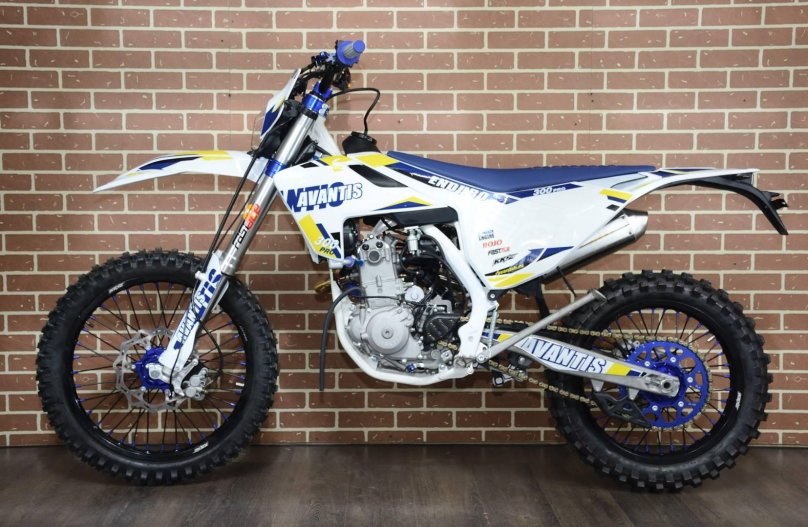 Мотоцикл Avantis Enduro 300