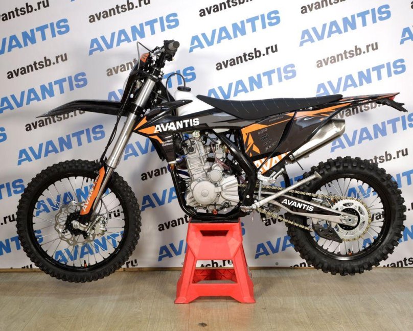 Мотоцикл Avantis Enduro 300