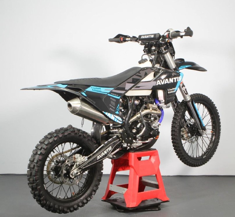 Avantis Enduro 300 Carb