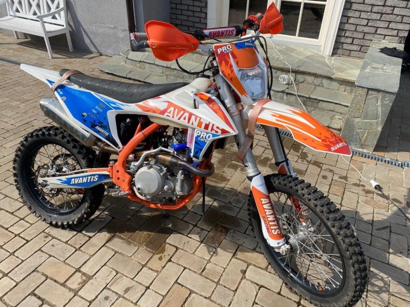 Мотоцикл Avantis Enduro 300 Pro/Carb