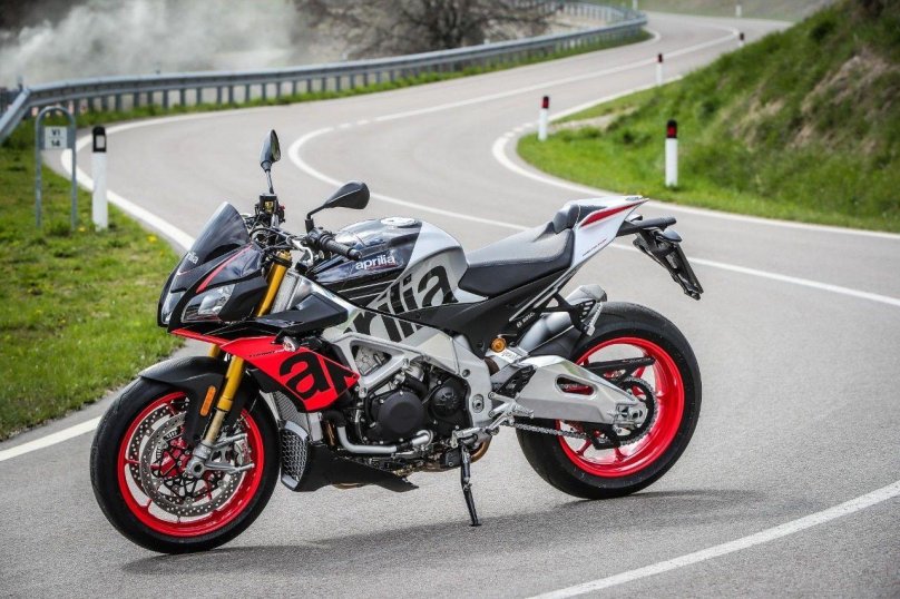 Мотоцикл Aprilia Tuono