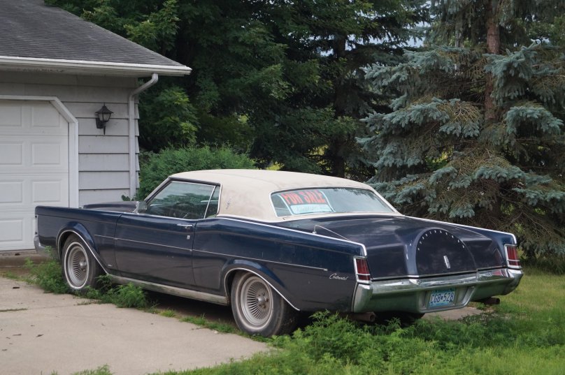 Lincoln Continental Mark III