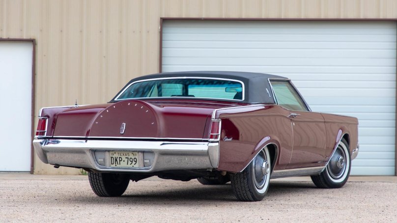 Lincoln Continental Mark III