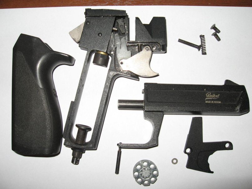 Пистолет Корнет ИЖ 671