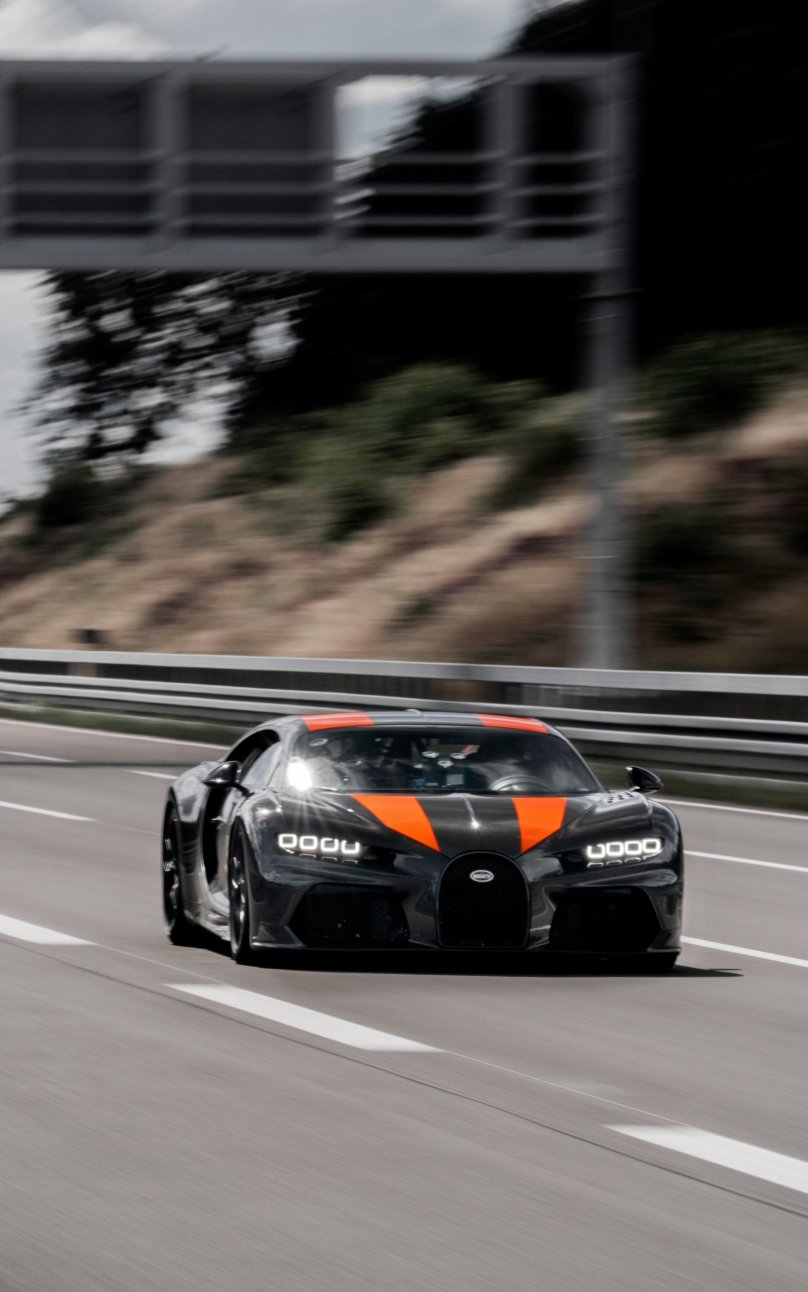 Bugatti Chiron super Sport 300+