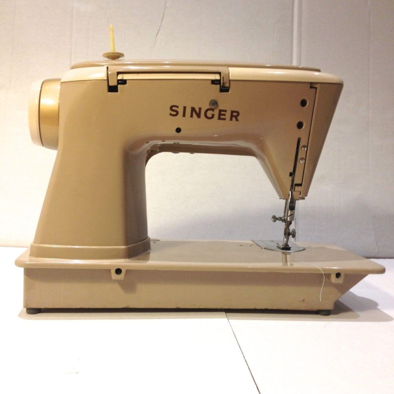 Industrial Singer 412