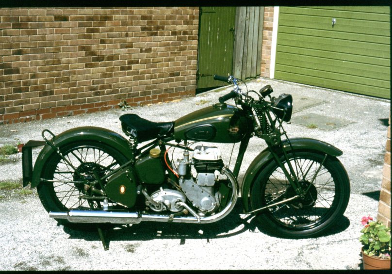 Мотоцикл танк