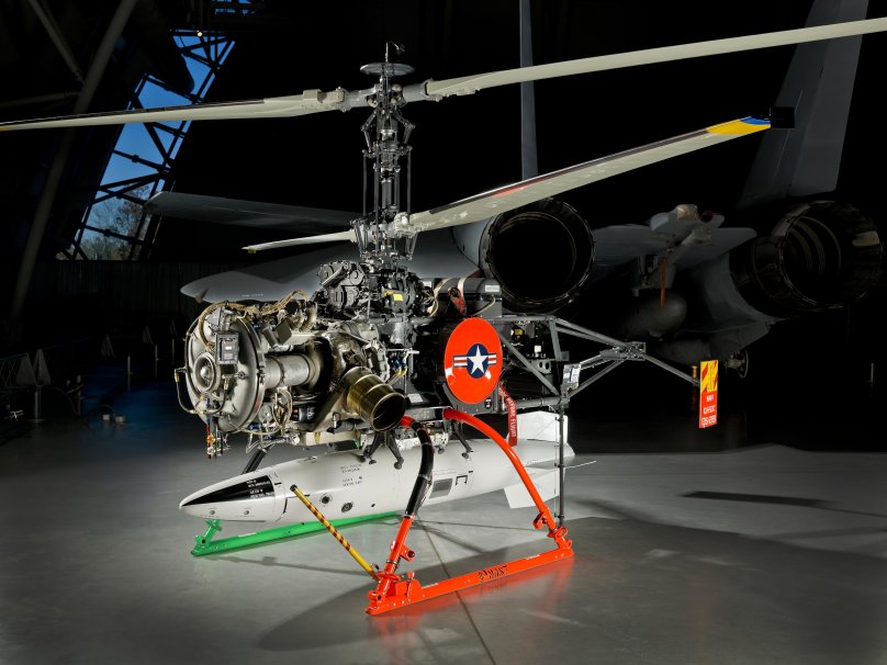 Дрон вертолет