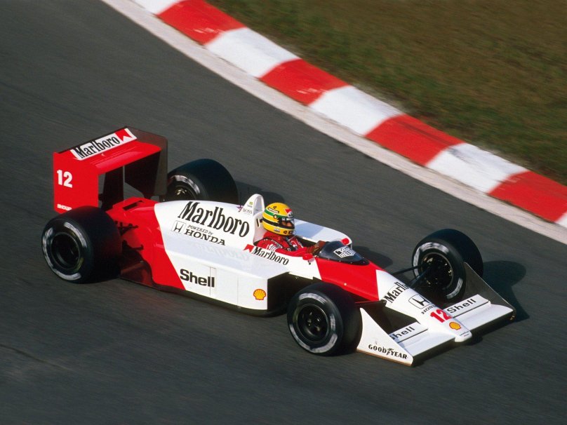 MCLAREN mp4/4 Айртон Сенна 1988