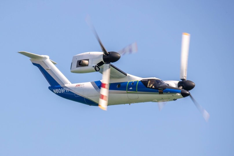 Самолет Leonardo aw139