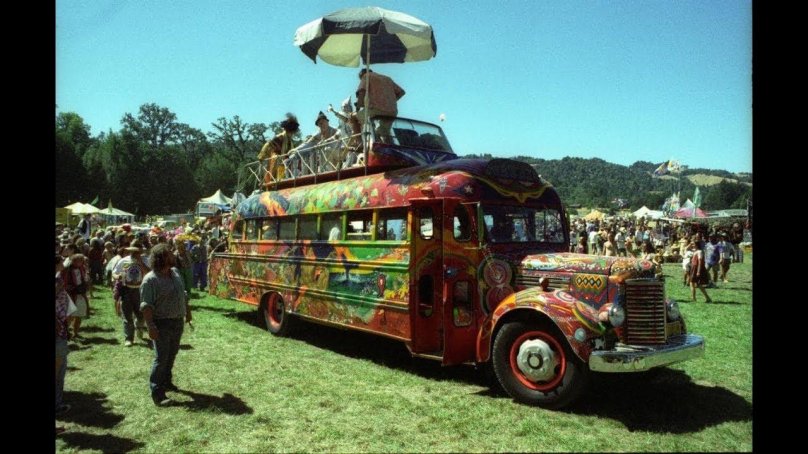 Кен кизи автобус