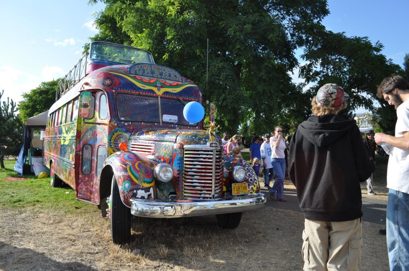 Автобус Furthur