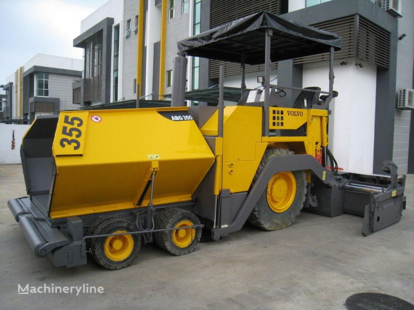 Асфальтоукладчик (Titan) Volvo 6870 с