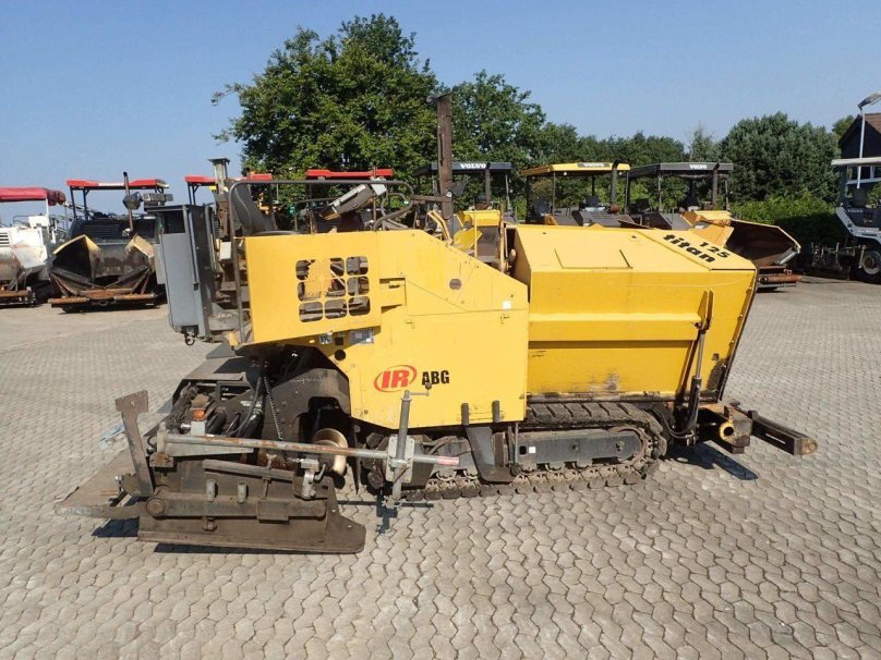 Titan 125 асфальтоукладчик