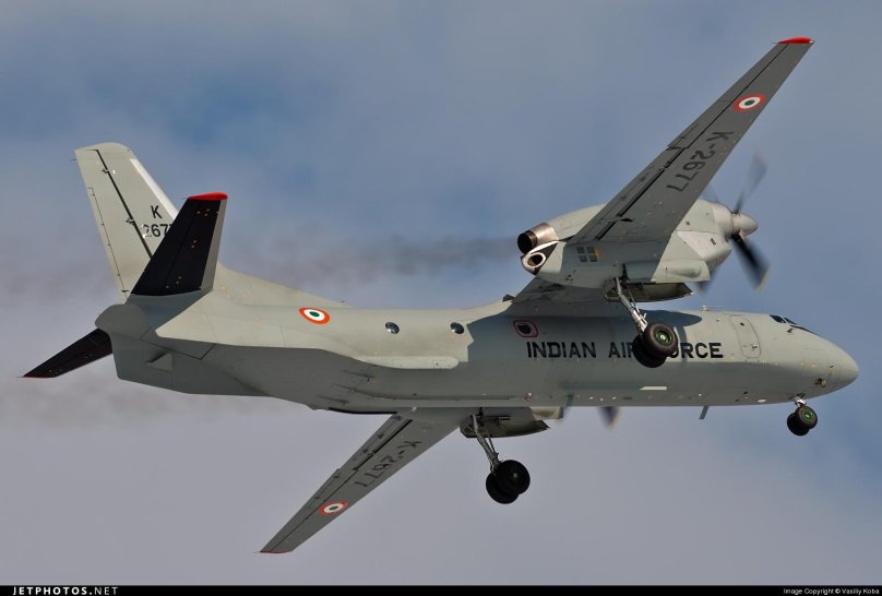 Самолет АН-32