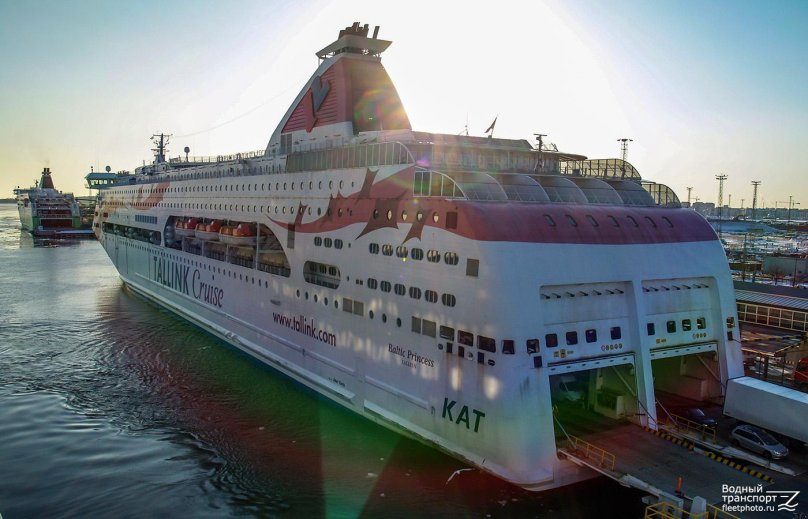 Балтийская принцесса паром