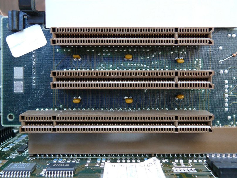 Шина MCA (microchannel Architecture)