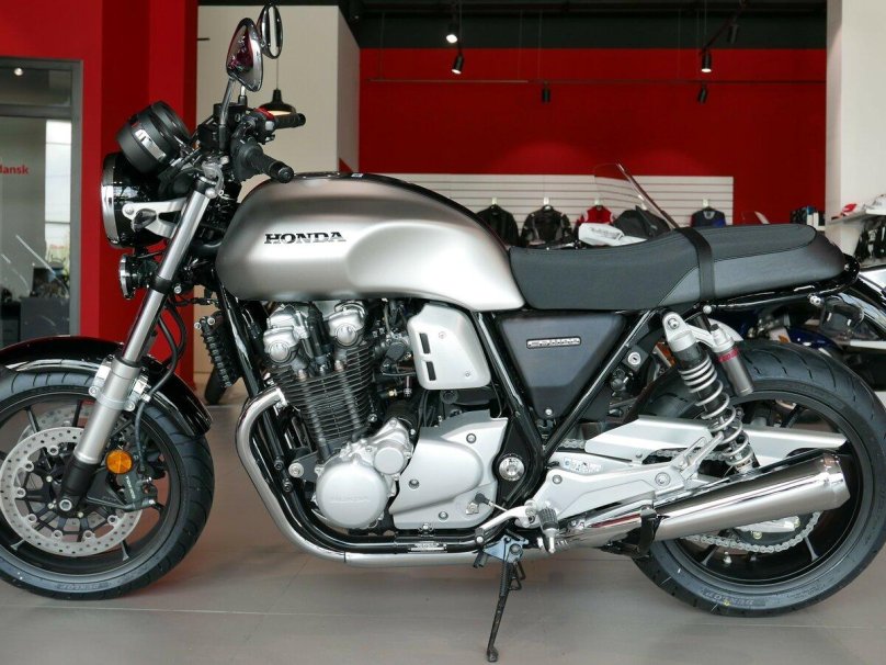 Хонда cb1100