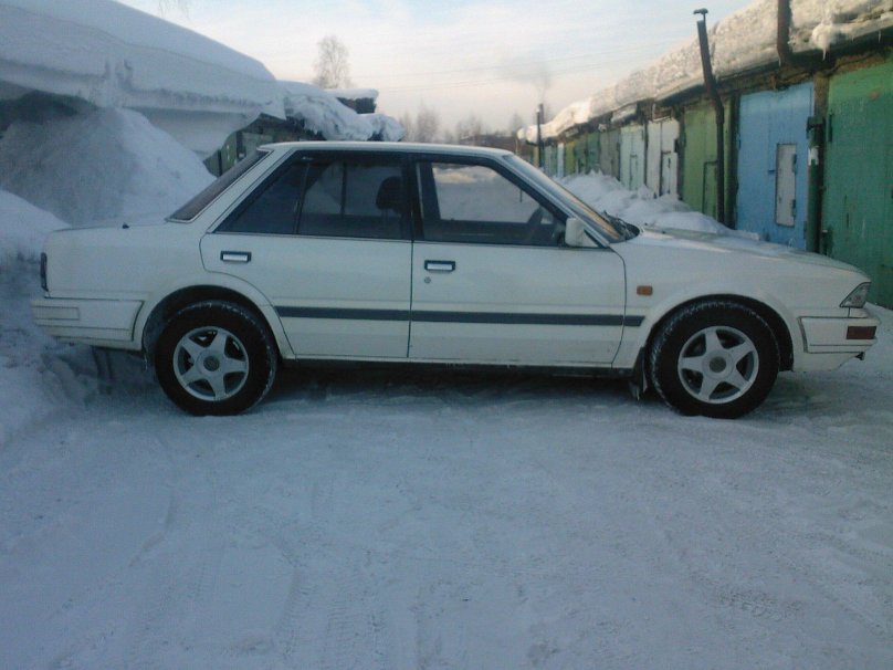 Ниссан Аустер 1986