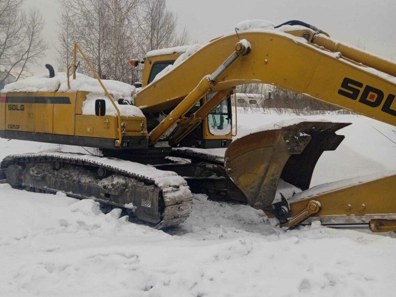 Экскаватор SDLG 6250f