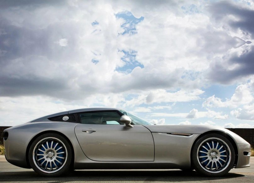 Lightning автомобиль