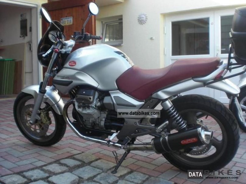 Moto Guzzi Breva v750ie