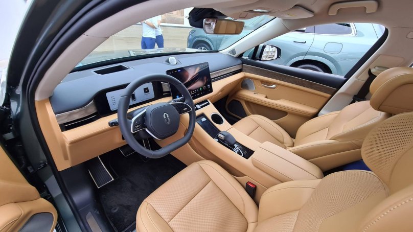 Seres Aito m5 салон