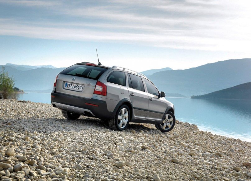 Skoda Octavia Scout a5