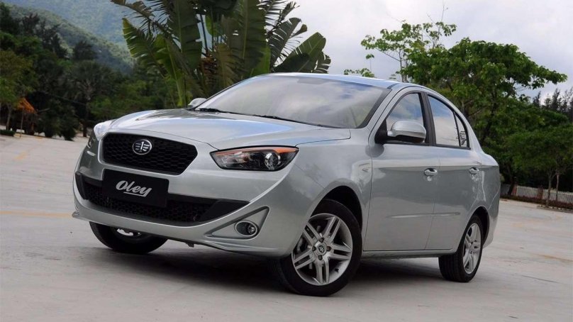 Машина FAW Oley