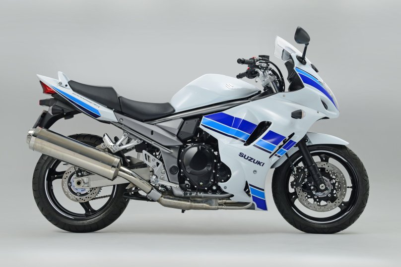 Сузуки GSX 1250