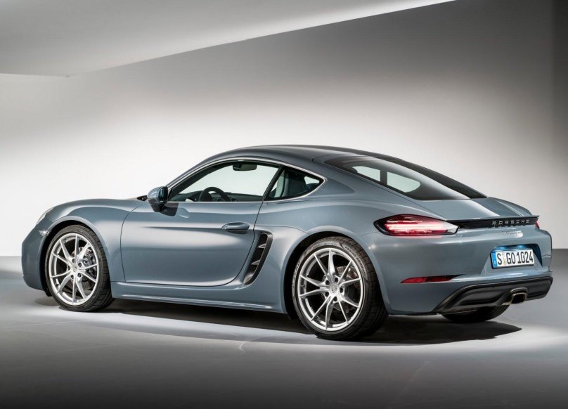 Порше 718 Cayman