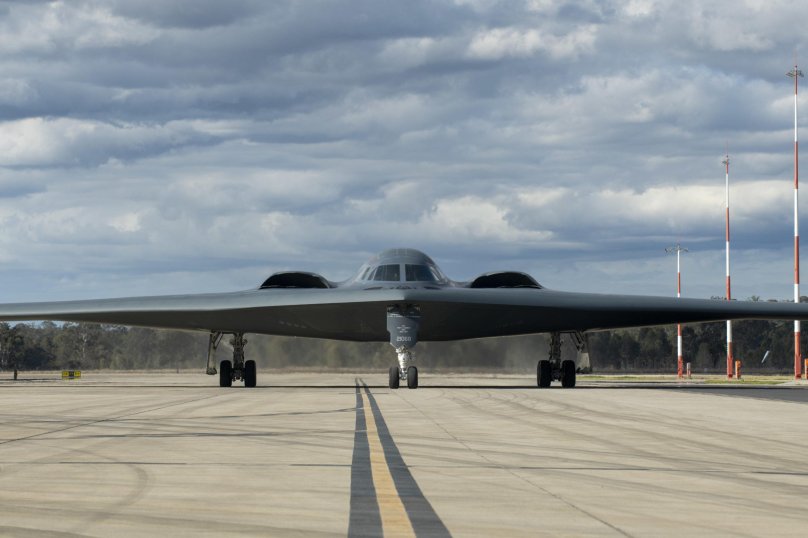 B-2 Spirit: стелс-бомбардировщик