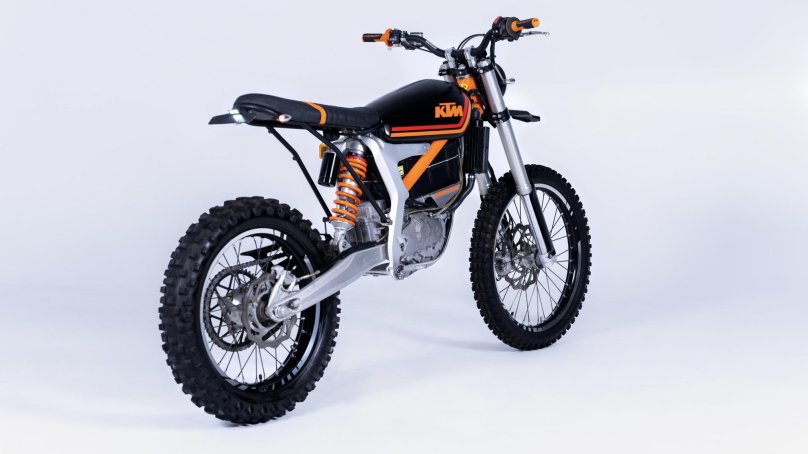 Скремблер электробайк