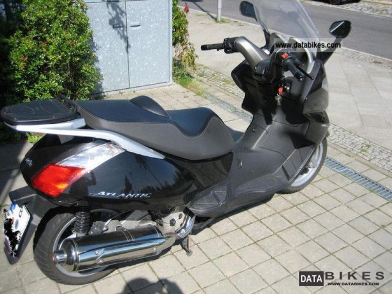 Априлия Атлантик 250