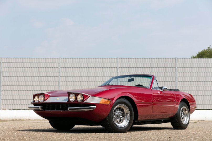 Феррари Дайтона 365