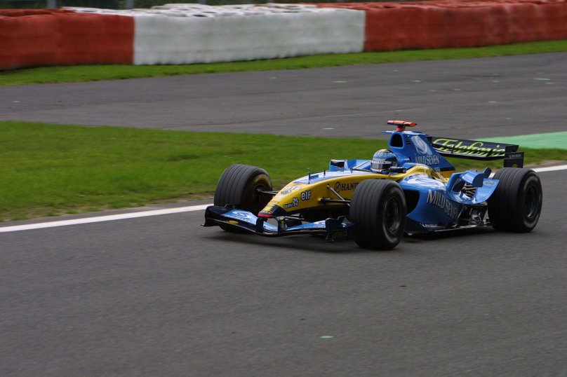 Renault r24 - Ярно Трулли (2004)