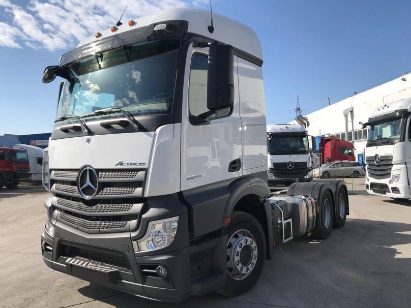 Mercedes Benz Actros 6x4