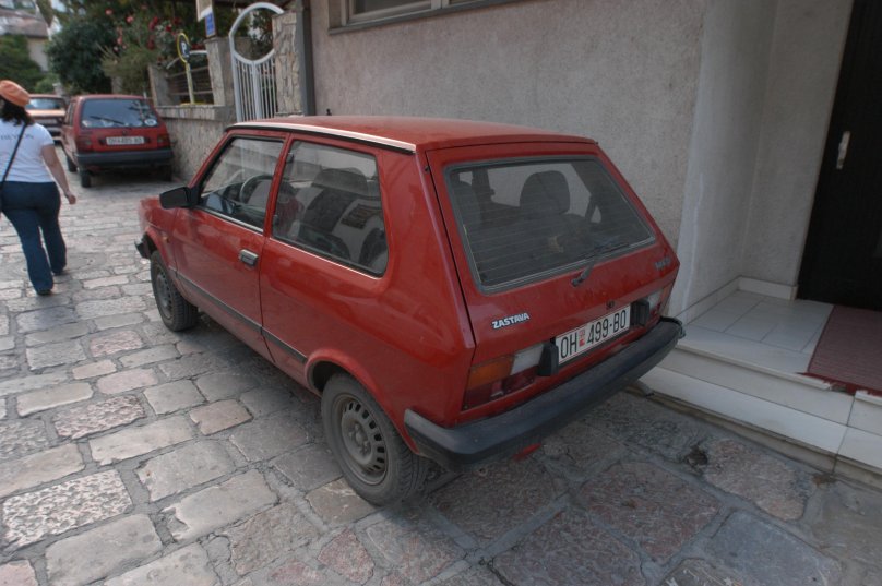 Zastava 10