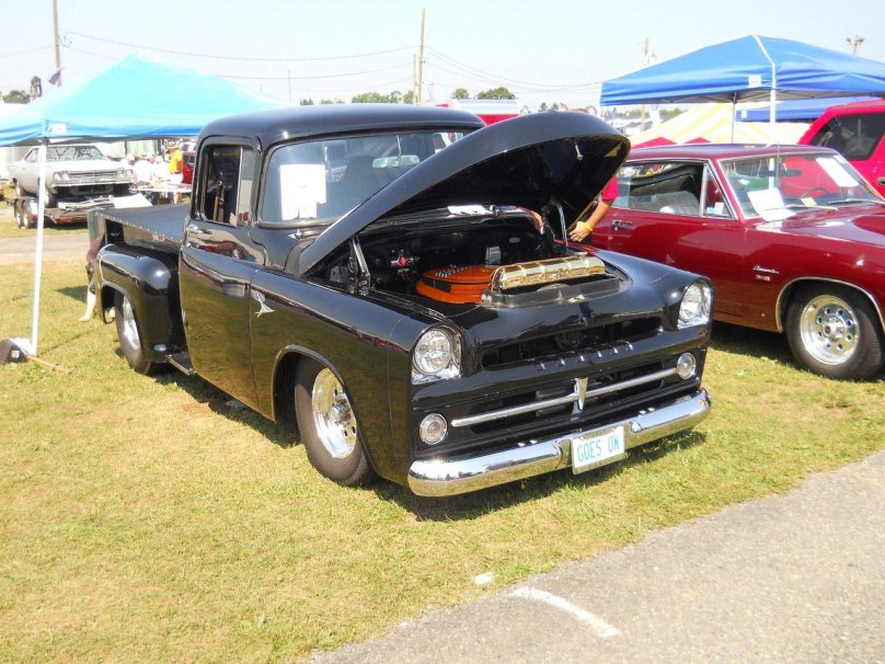 Фургон Плимут