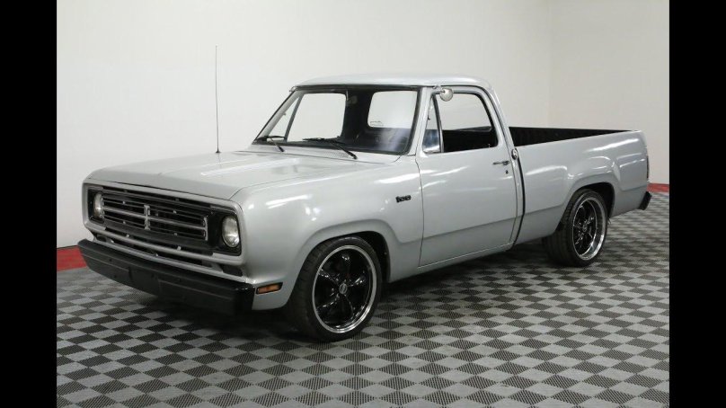 Dodge d100 1987