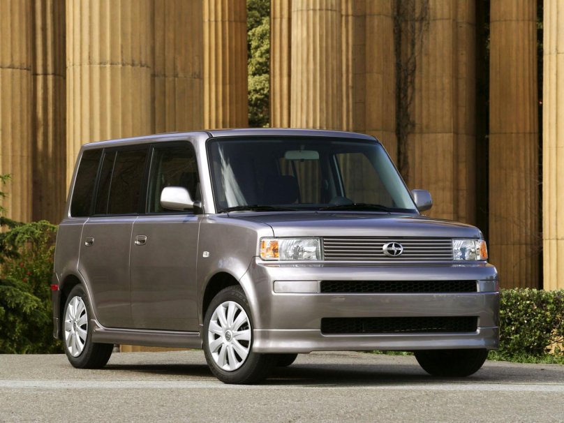 Scion XB 2004