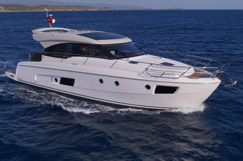 Яхта Бавария Virtess 420