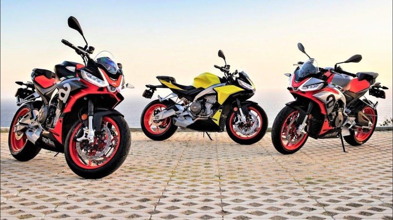 Априлия Туоно 660